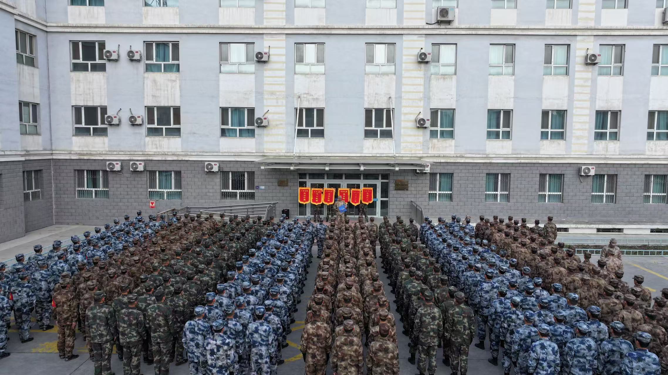 燃“三实”烽火,铸军士雄魂