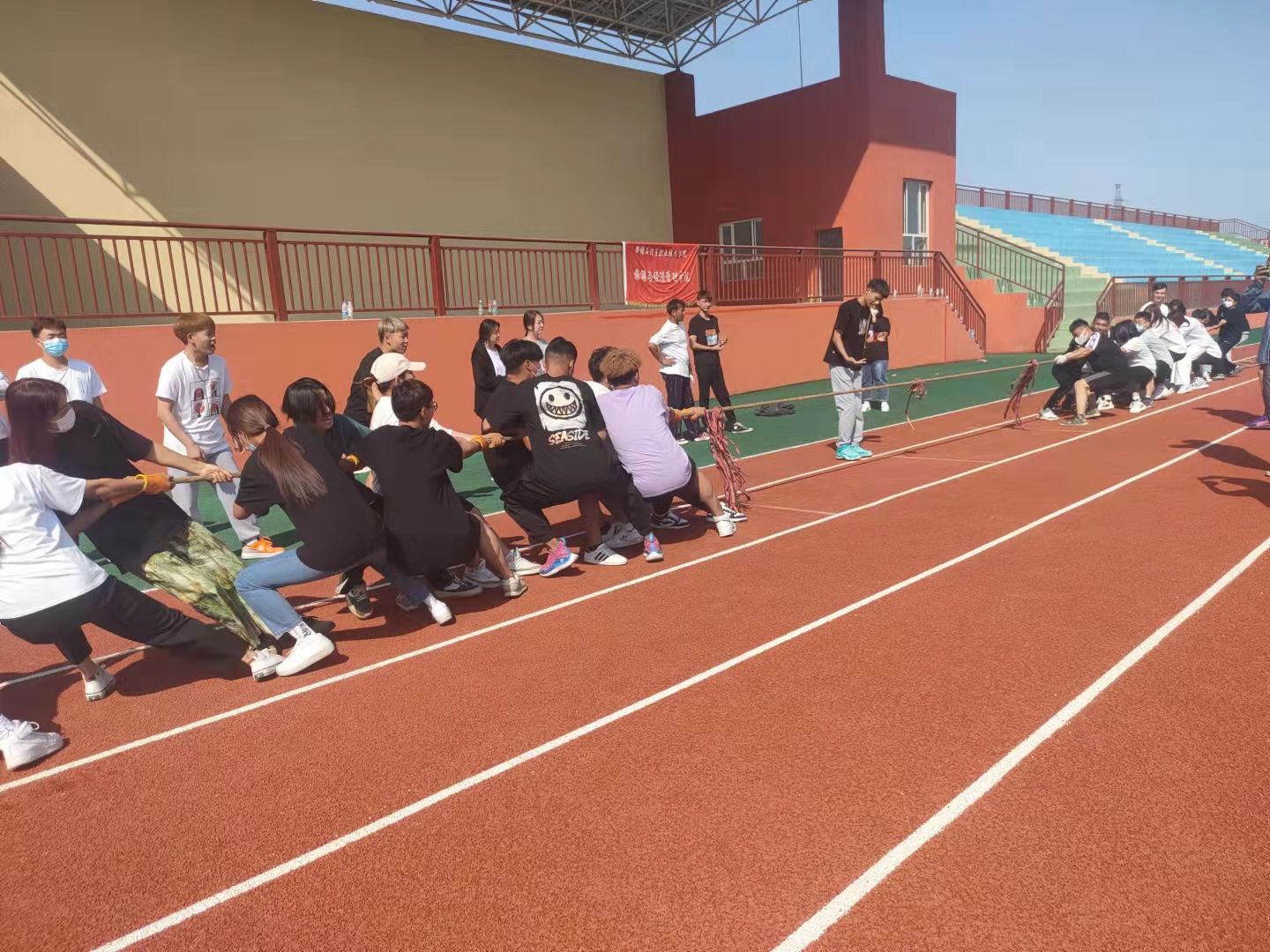 “浓情中秋 暖暖相伴” ——旅游与经济管理分院开展中秋主题活动