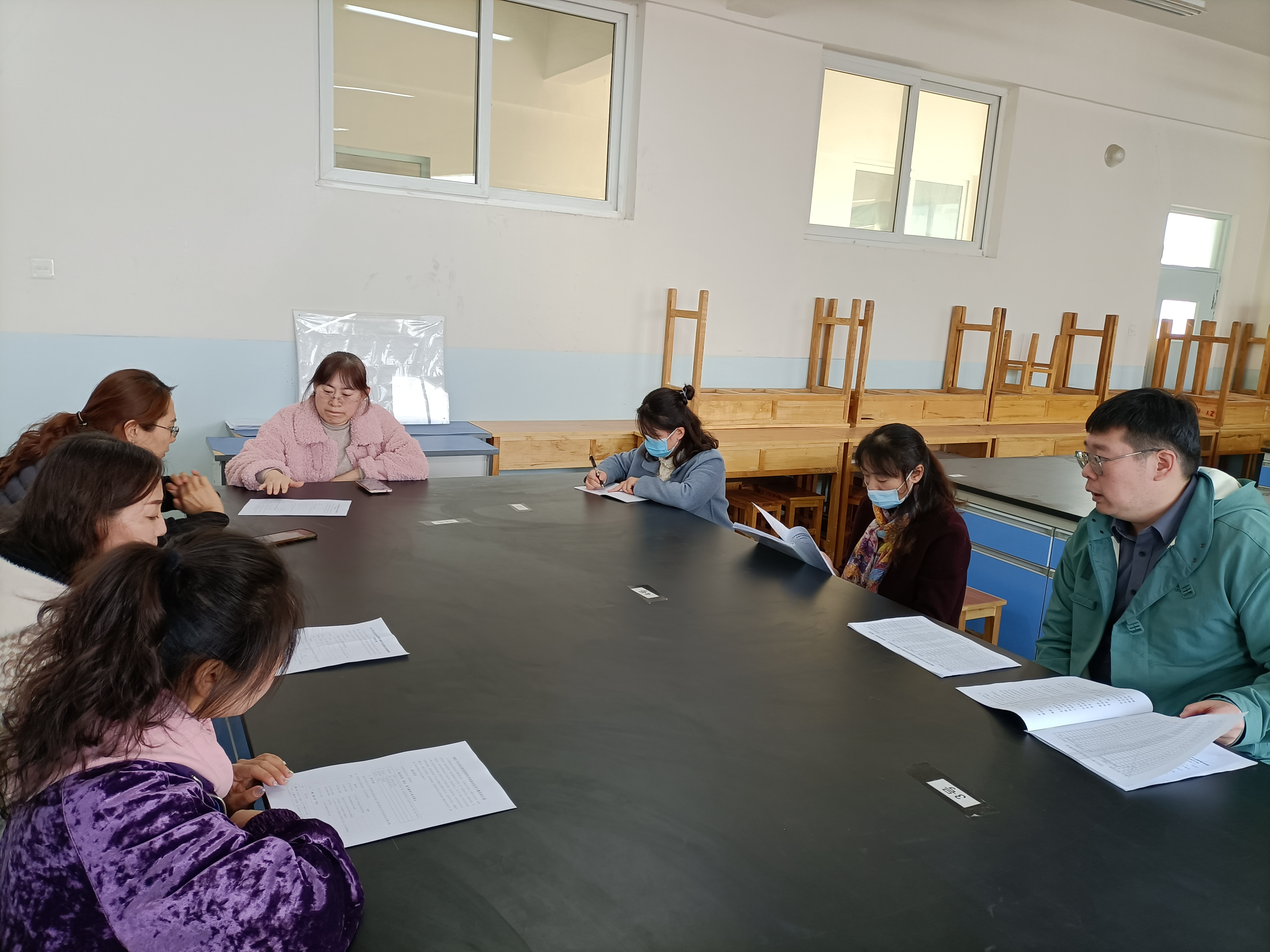 /qfhgfy/column/轻纺化工分院召开2021年自治区技能大赛项目推进会/