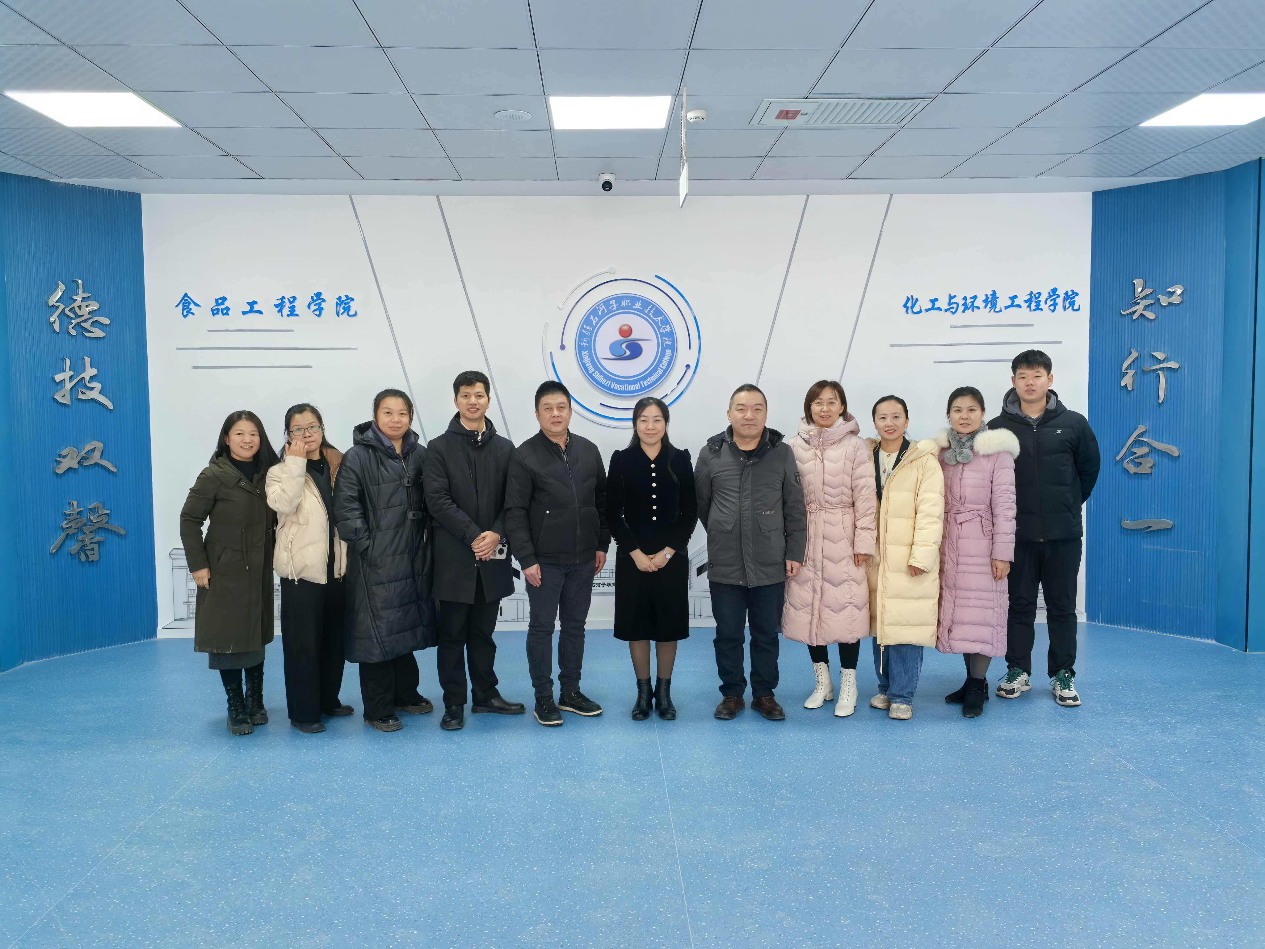 共筑食品科研新未来：食品工程学院与新疆农垦科学院交流座谈