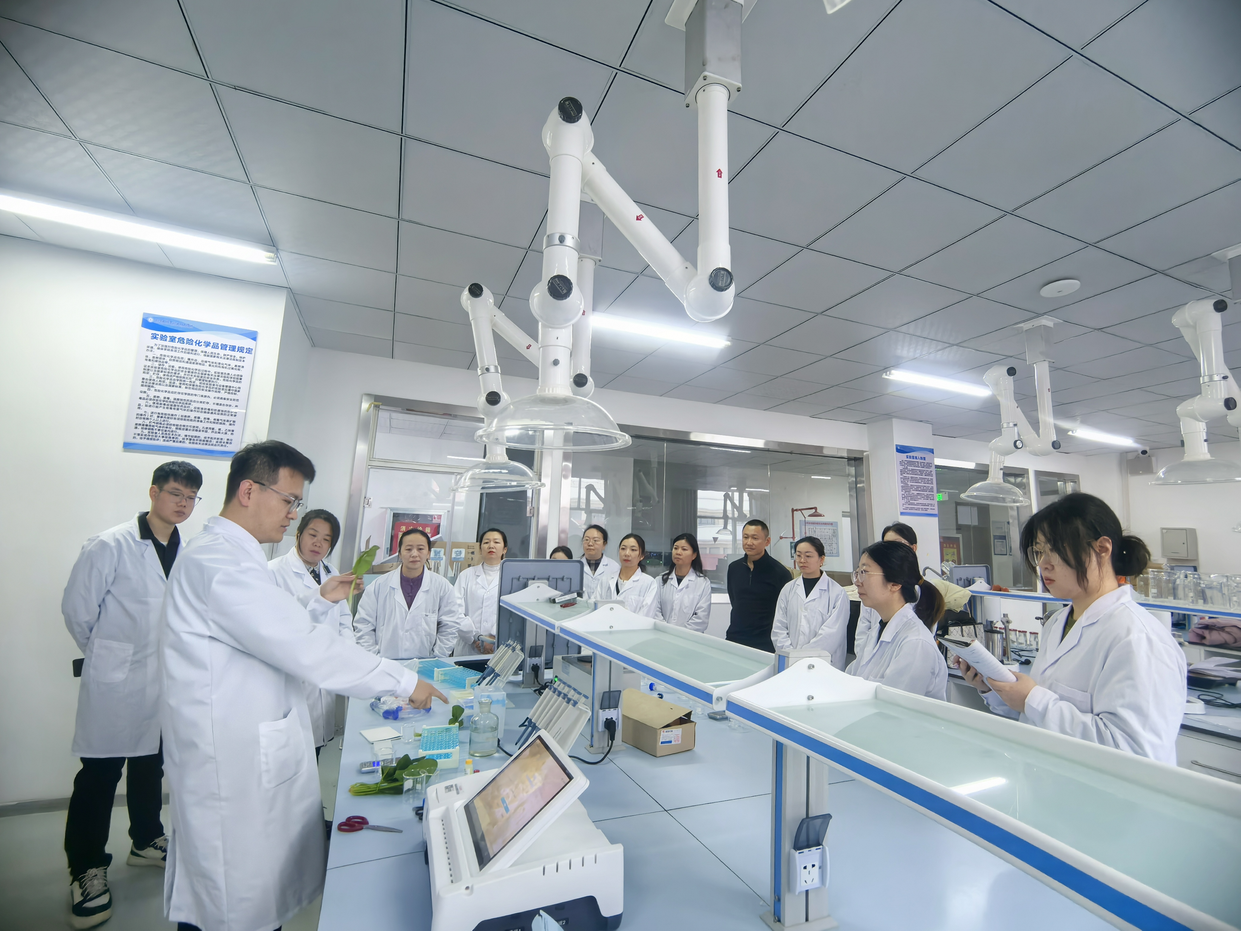 强化教师实操技能 助力食品安全教育——食品工程学院开展专业实践培训