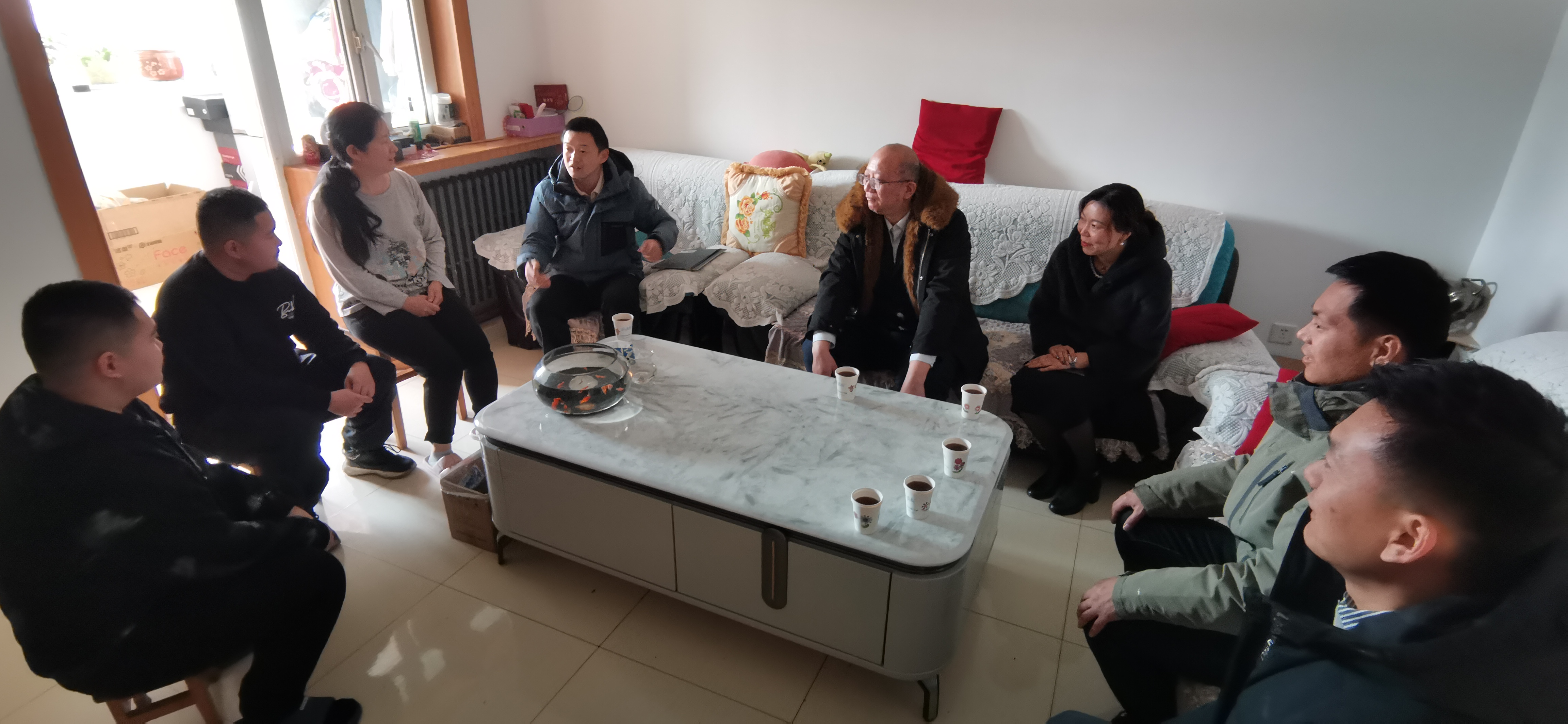 暖心家访路 共育新未来——水利建筑工程学院开展寒假家访活动