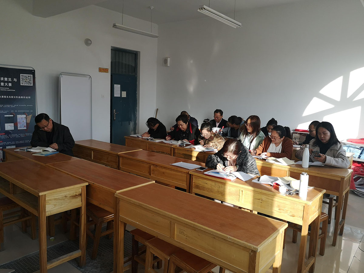 【不忘初心 牢记使命】 旅游与经济管理分院党总支开展主题教育学习