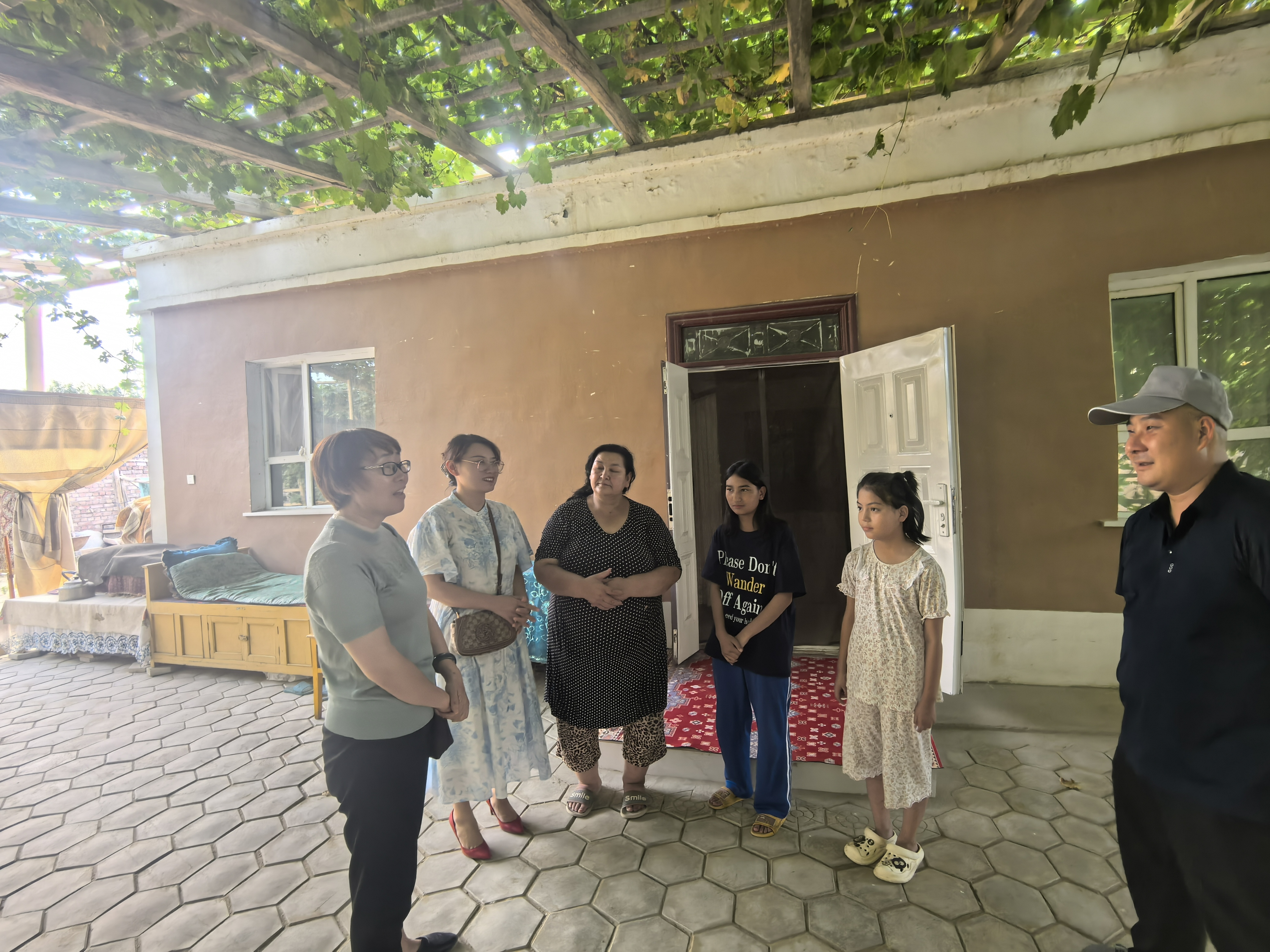 beat365唯一官方网站赴皮山农场开展第八次国家通用语言文字攻坚帮扶活动